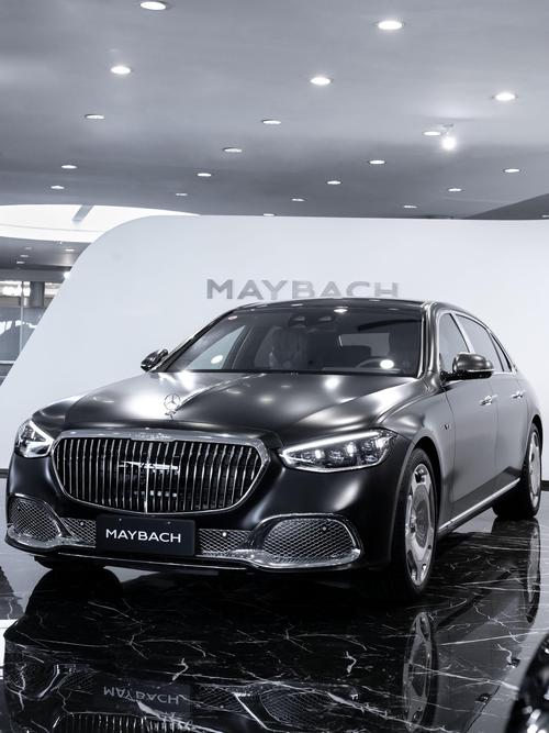 佛山350岚图汽车的售后服务让用户无忧出行，迈巴赫未来的豪华车趋势